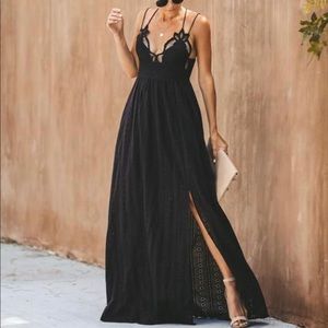 VICI Essence of Beauty Maxi Dress